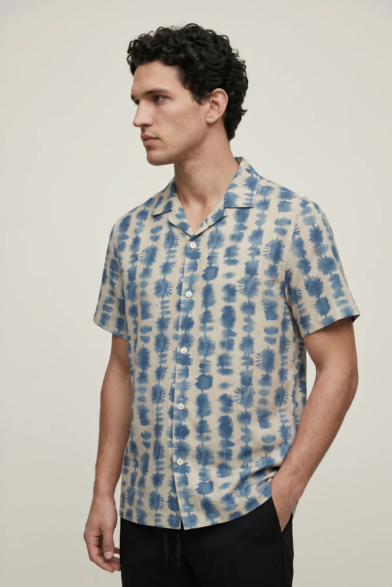 Alex - Image 3