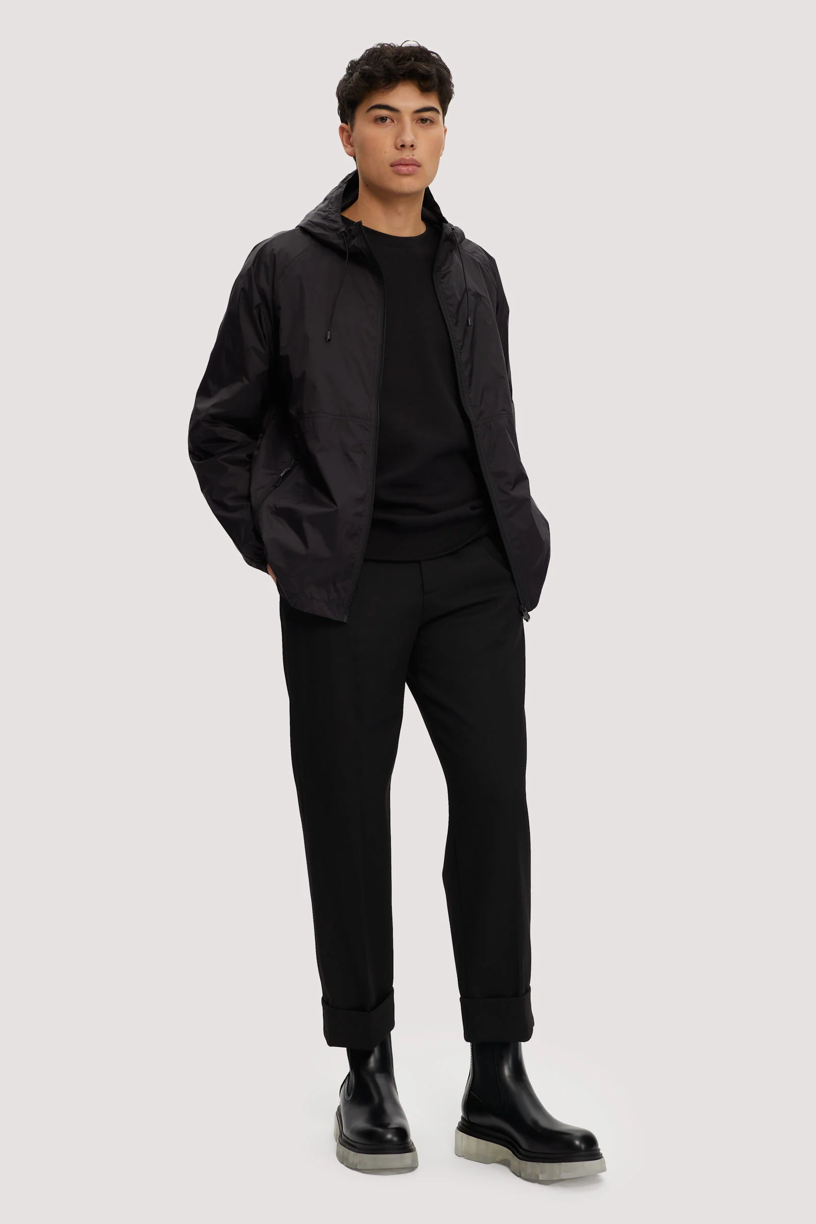 Maxim - Image 15