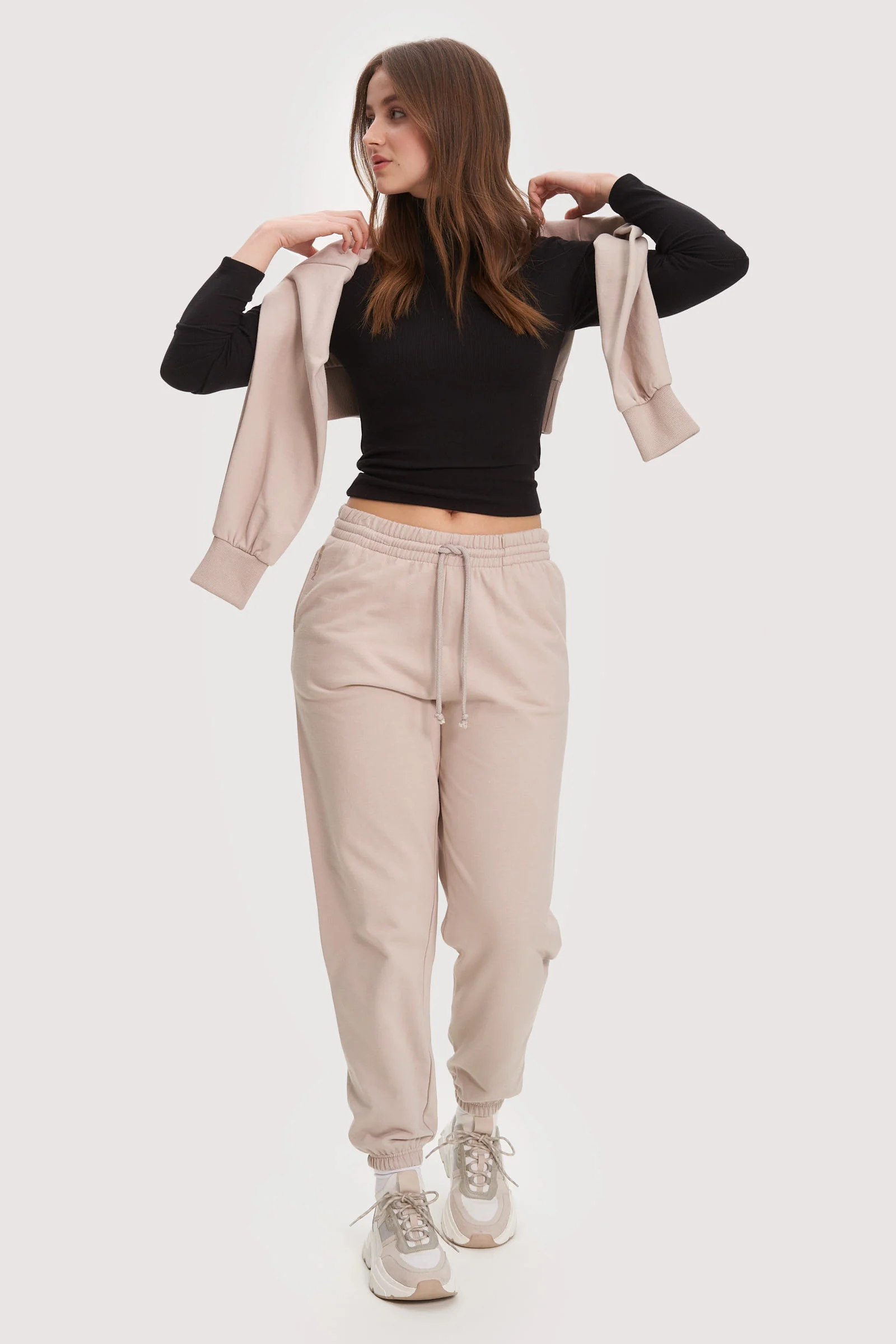 Reese - Image 7